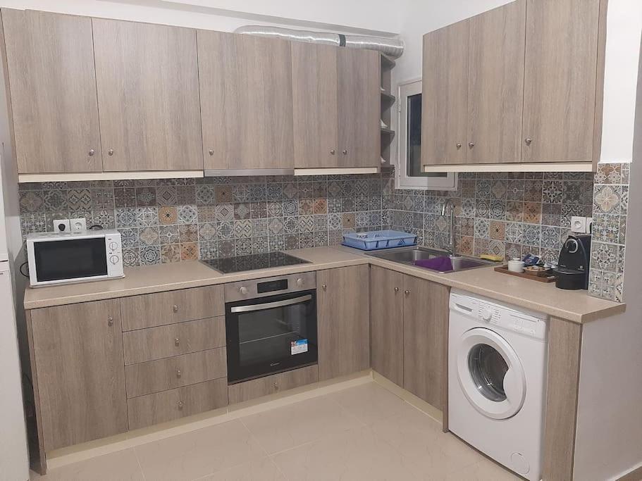 Modern Apartmen In Athina Apartment Athens Exterior photo